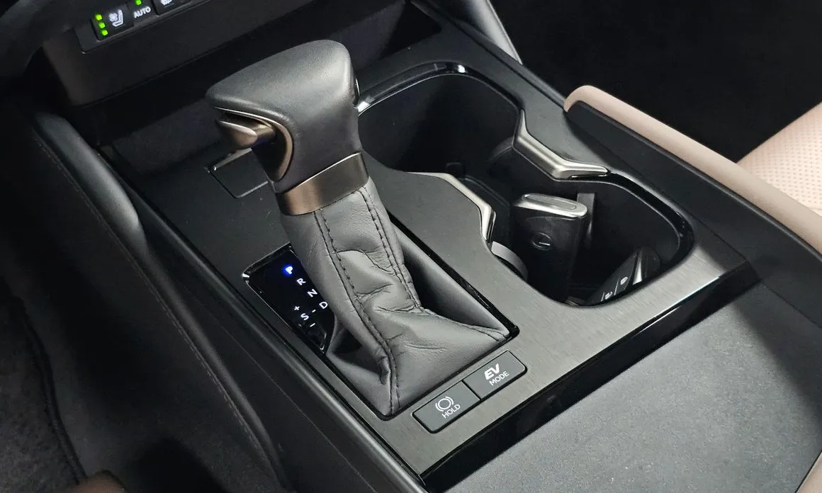Lexus ES