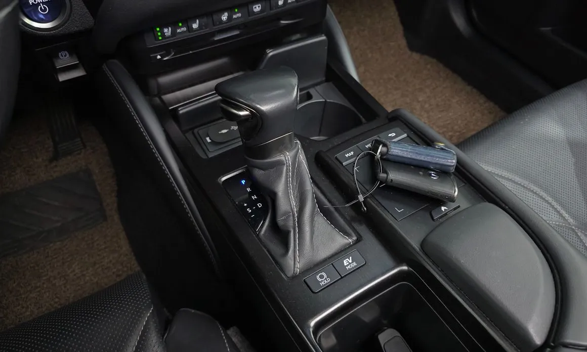 Lexus ES