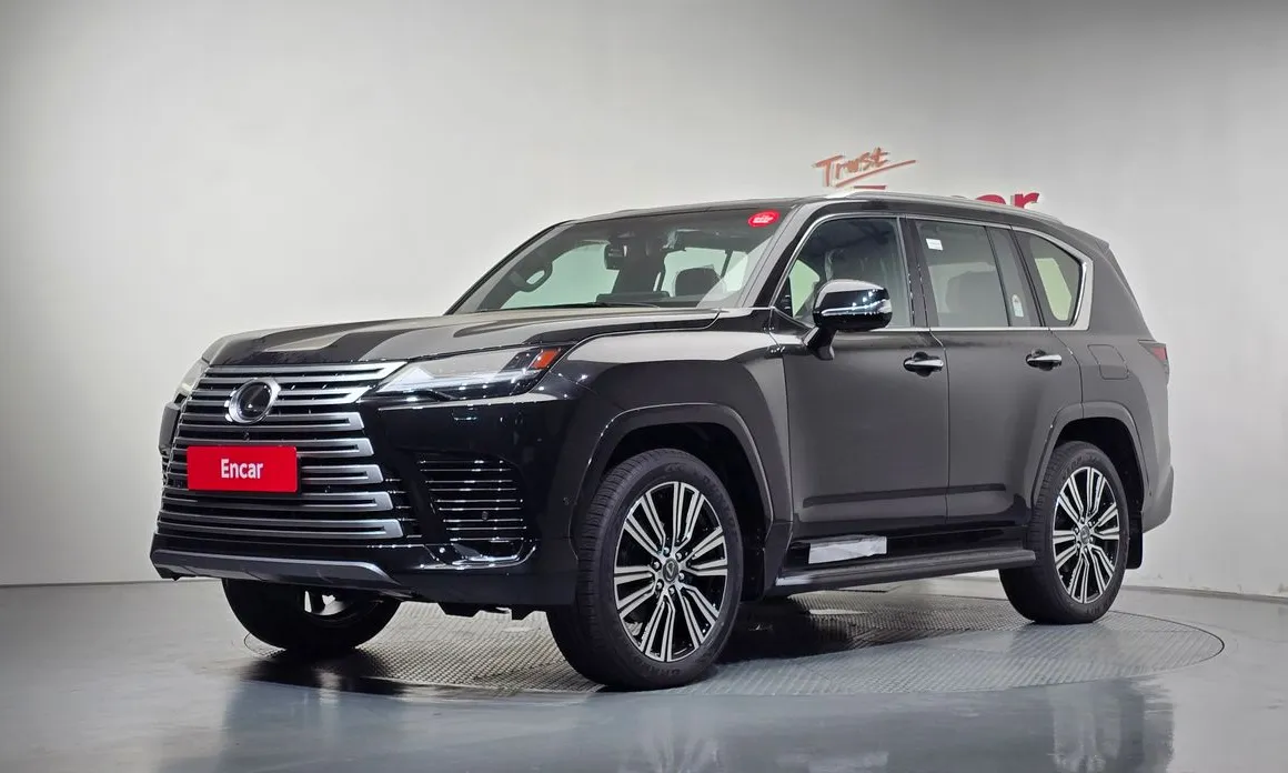 Lexus LX