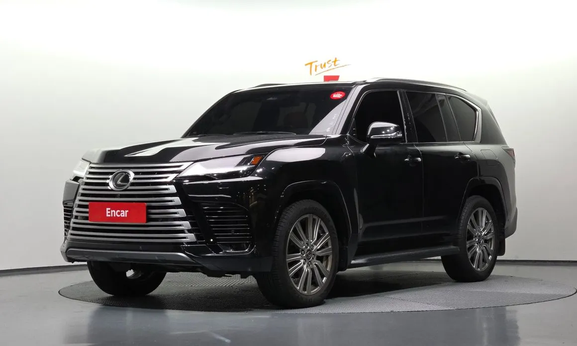 Lexus LX