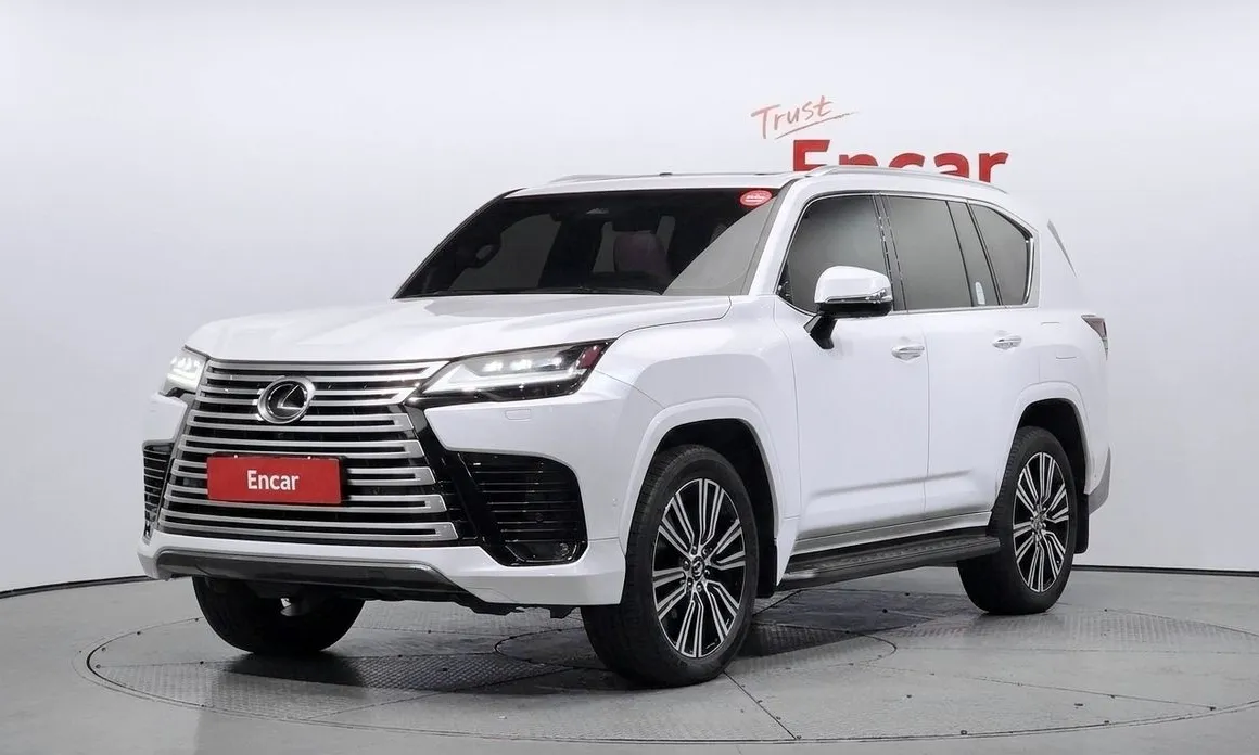 Lexus LX