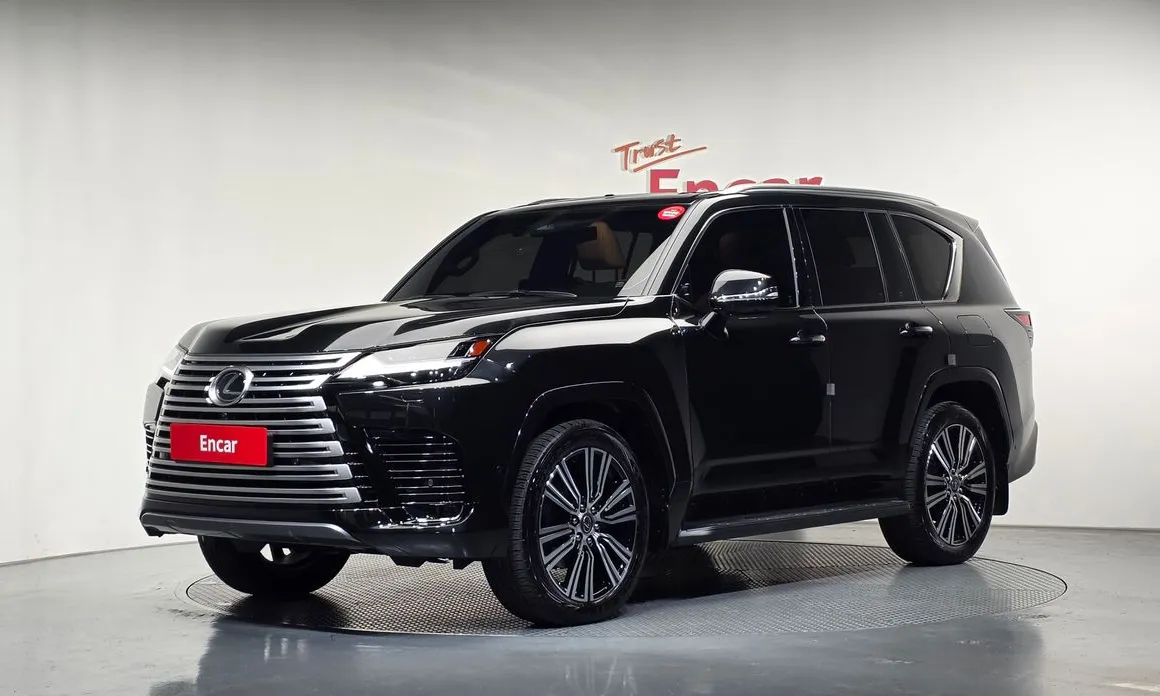 Lexus LX