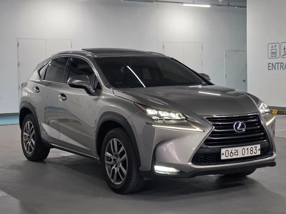 Lexus NX