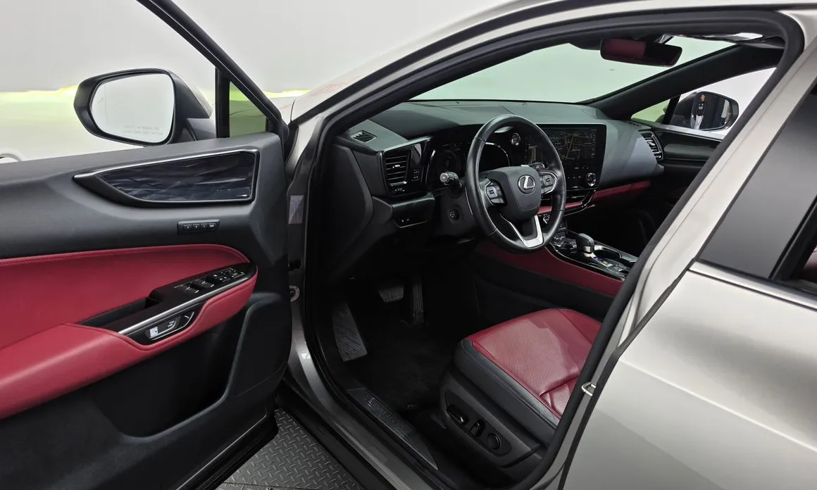 Lexus NX