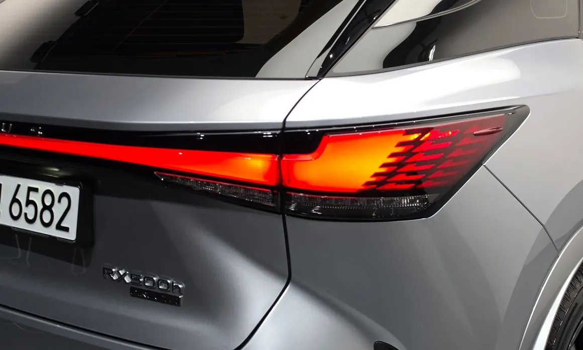 Lexus RX