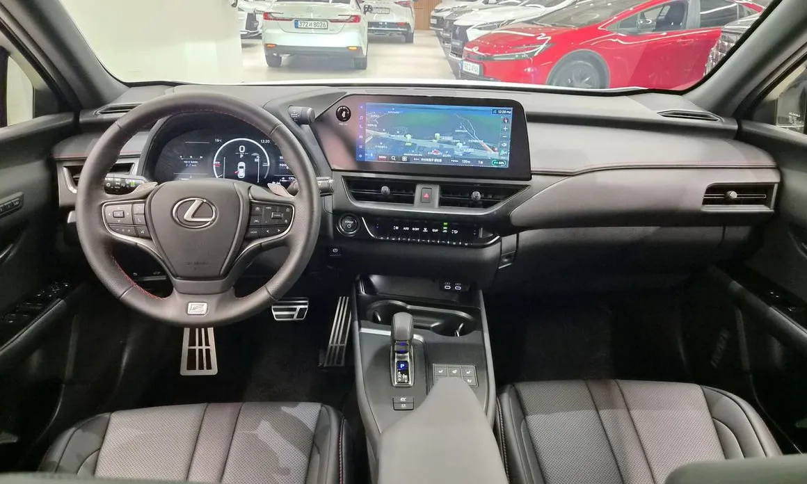 Lexus UX