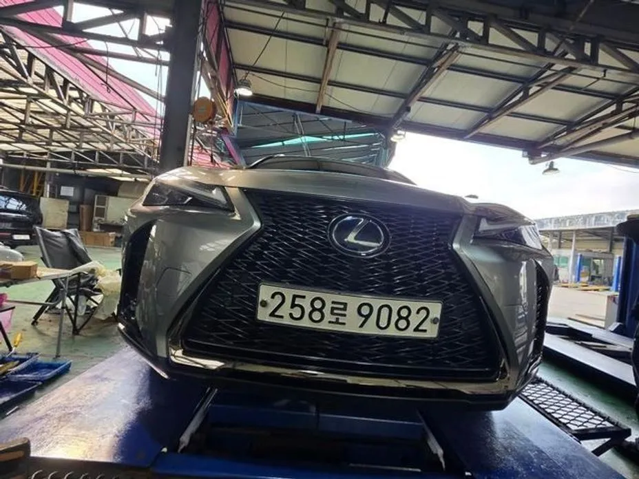 Lexus UX