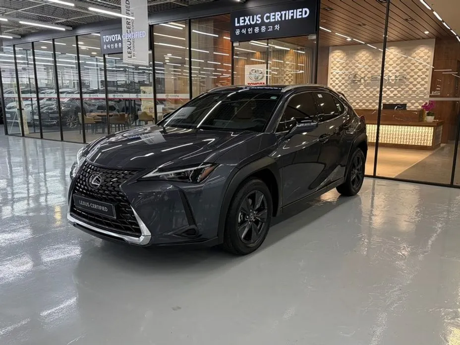 Lexus UX