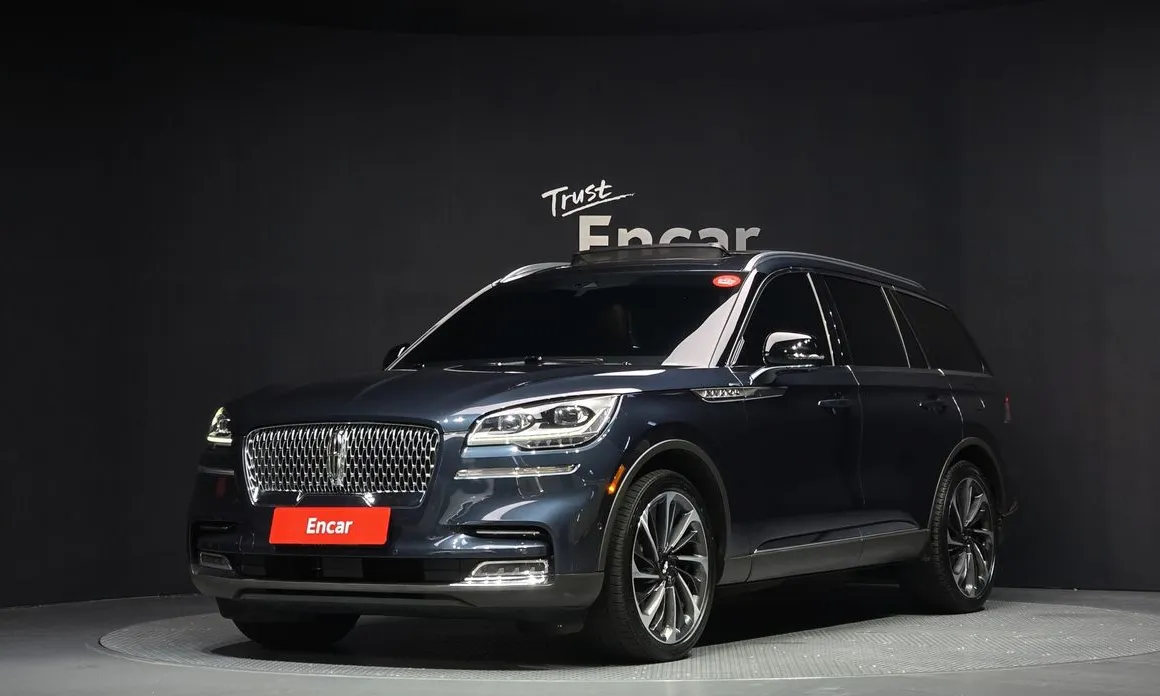 Lincoln Aviator
