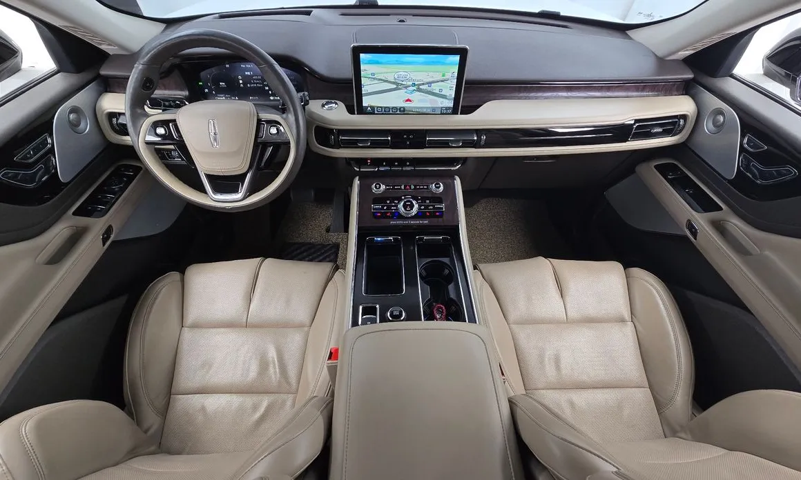 Lincoln Aviator