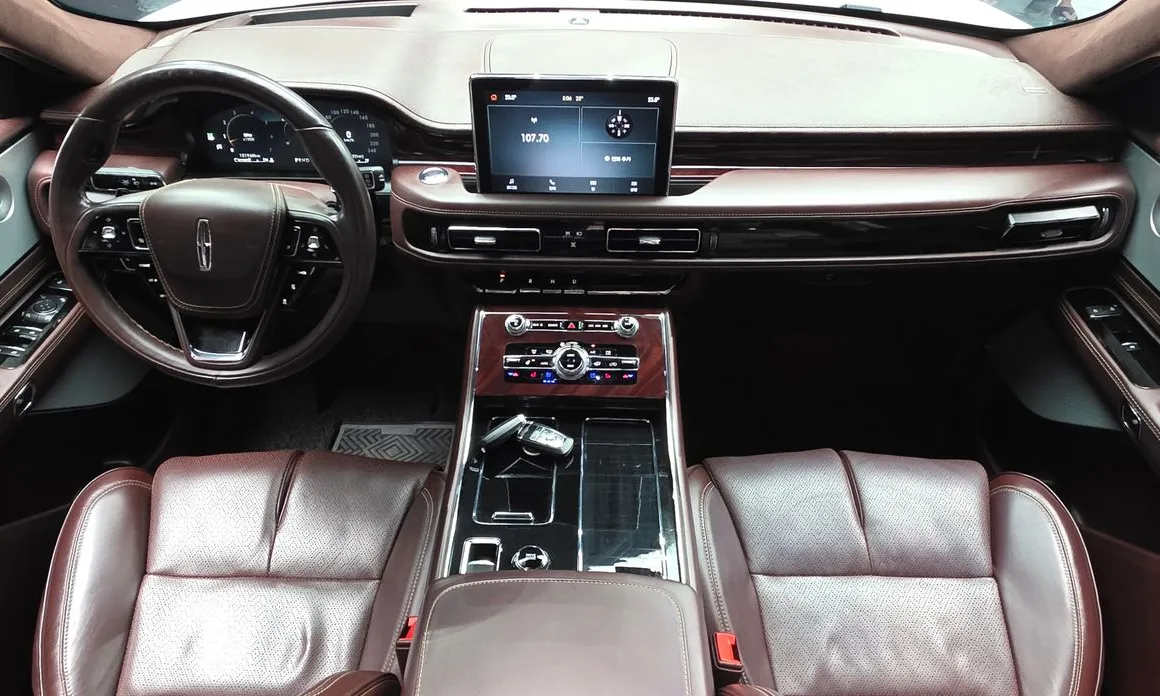 Lincoln Aviator