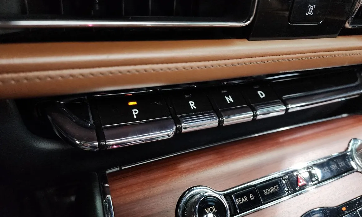 Lincoln Aviator