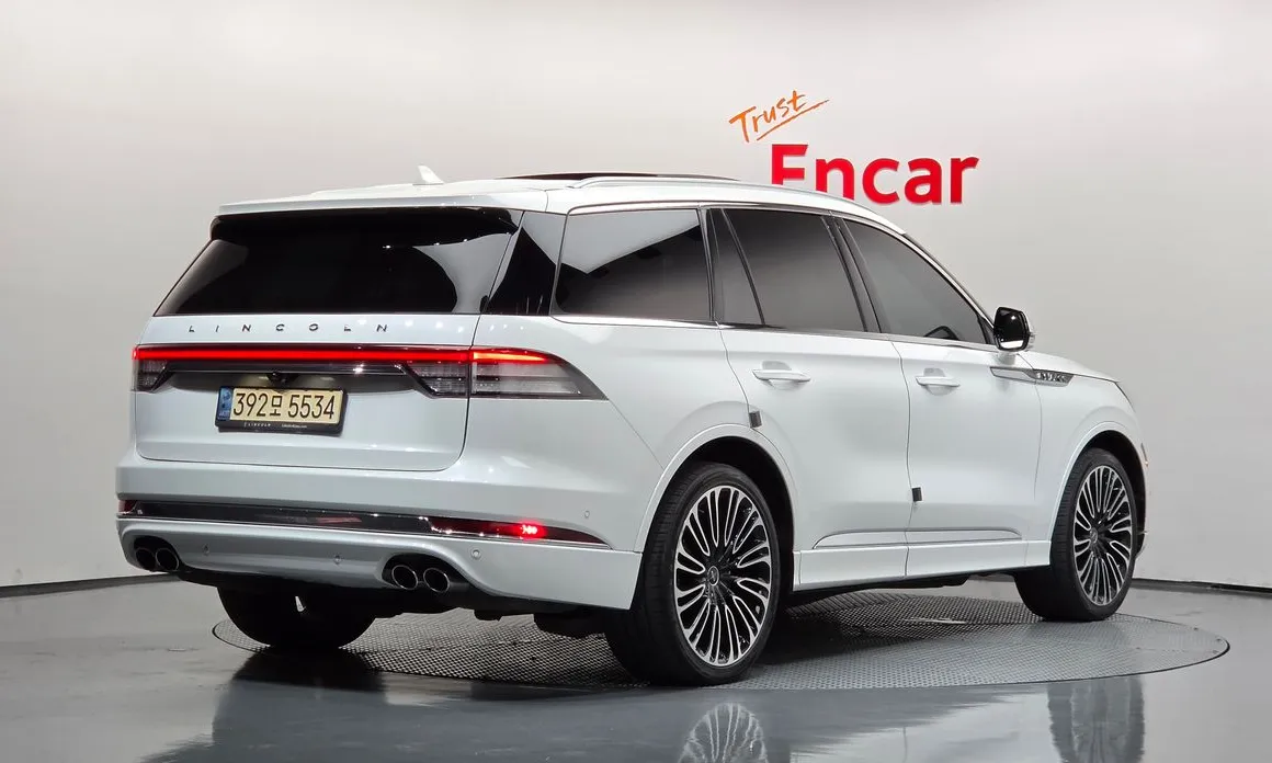 Lincoln Aviator