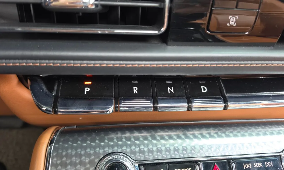 Lincoln Aviator
