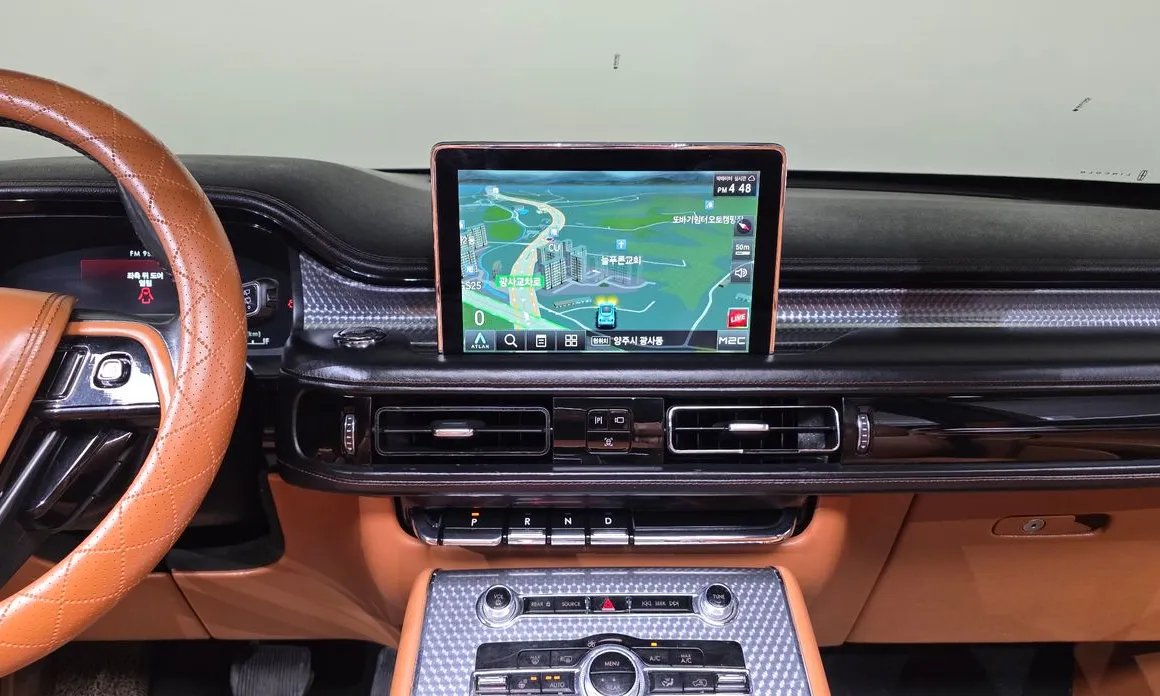 Lincoln Aviator