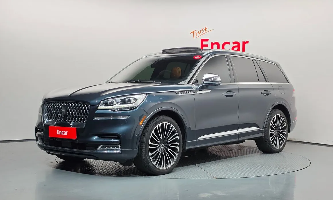Lincoln Aviator