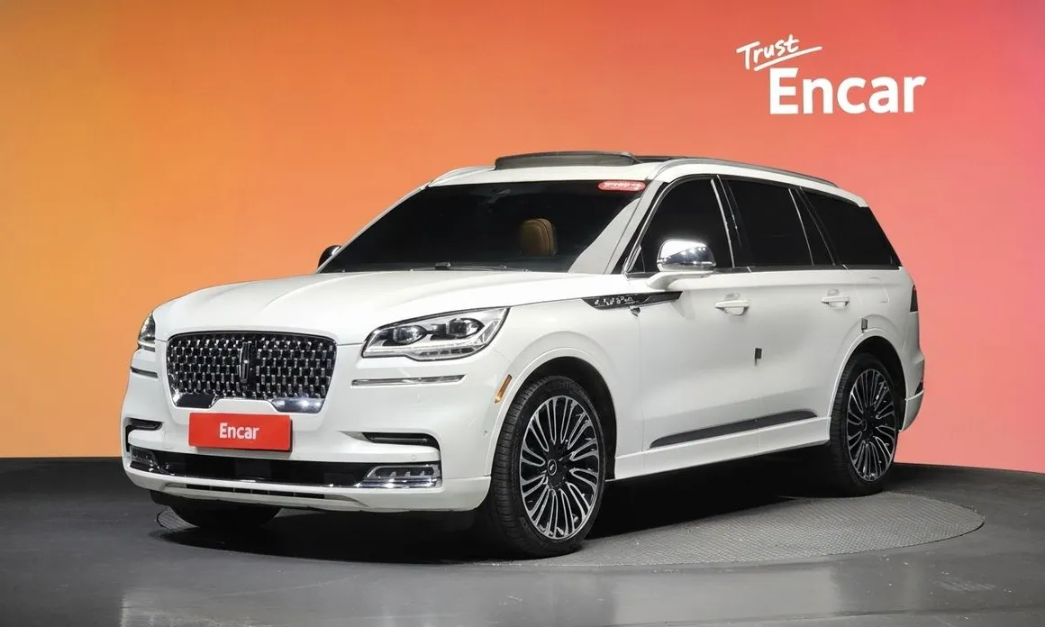 Lincoln Aviator
