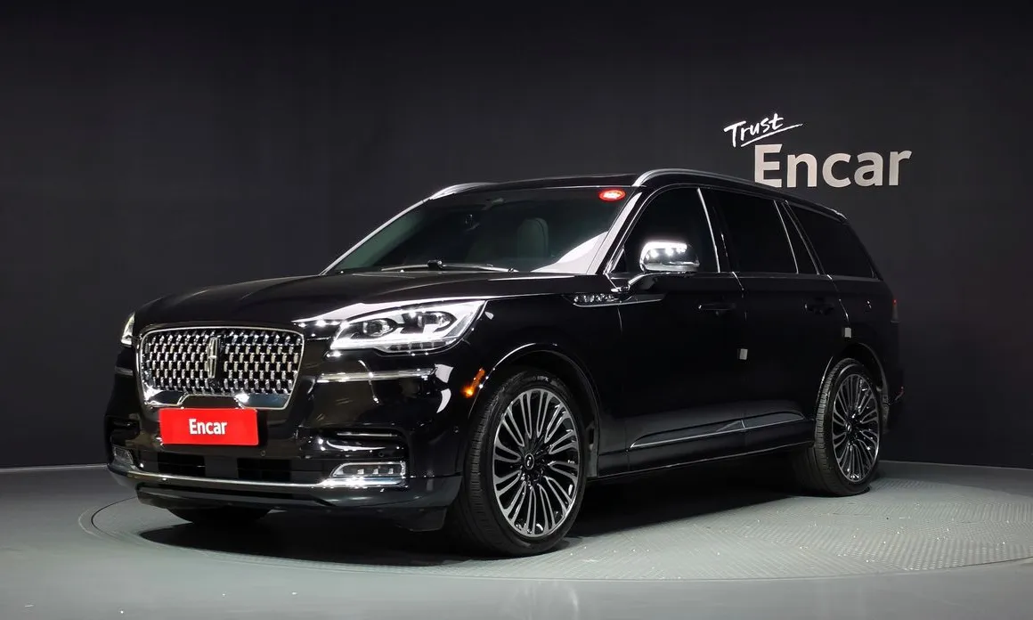 Lincoln Aviator
