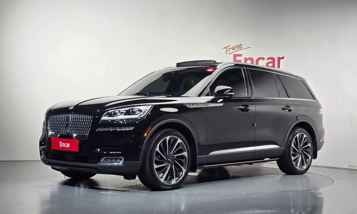 Lincoln Aviator