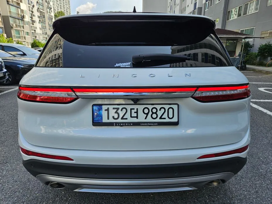 Lincoln Corsair