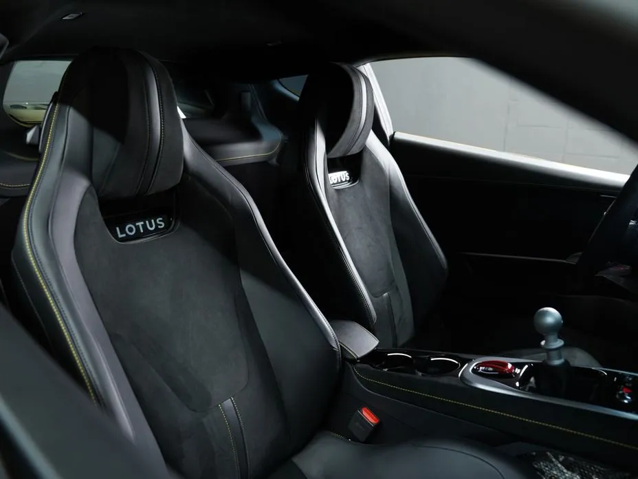 Lotus Emira