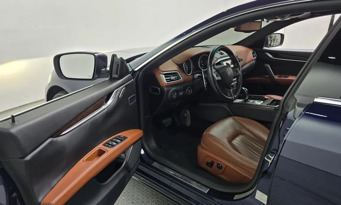 Maserati Ghibli