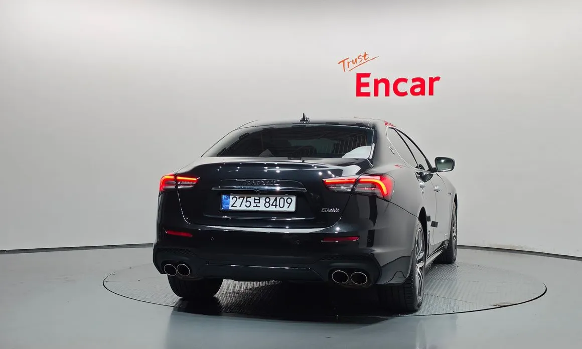 Maserati Ghibli