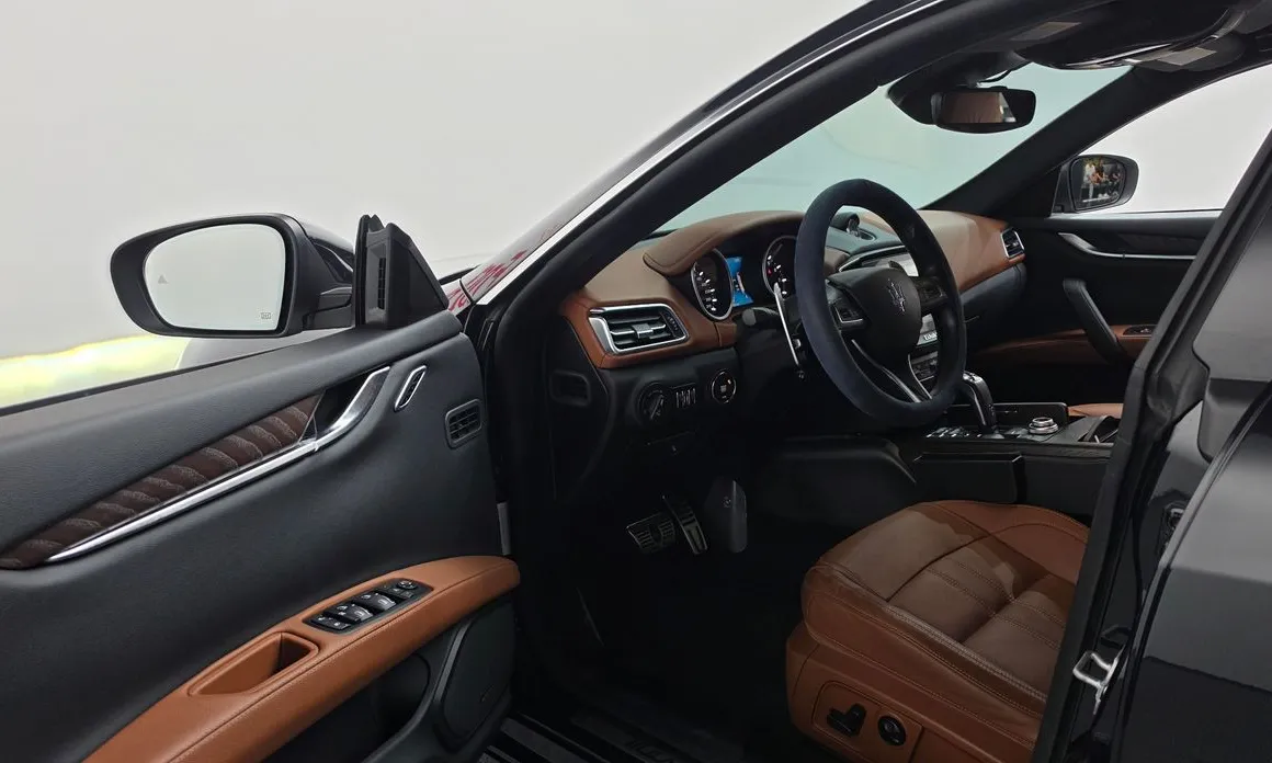 Maserati Ghibli