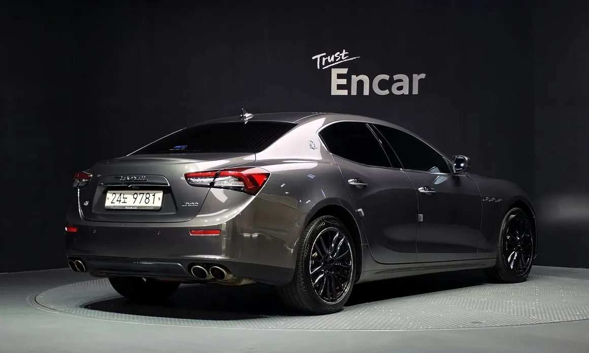 Maserati Ghibli