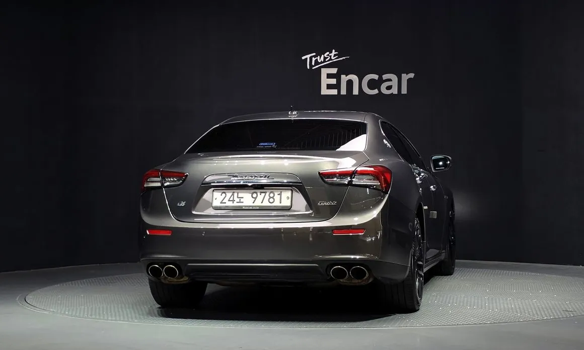 Maserati Ghibli