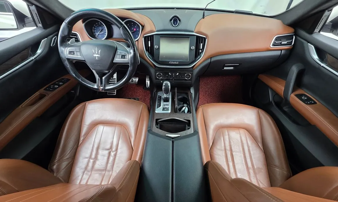 Maserati Ghibli