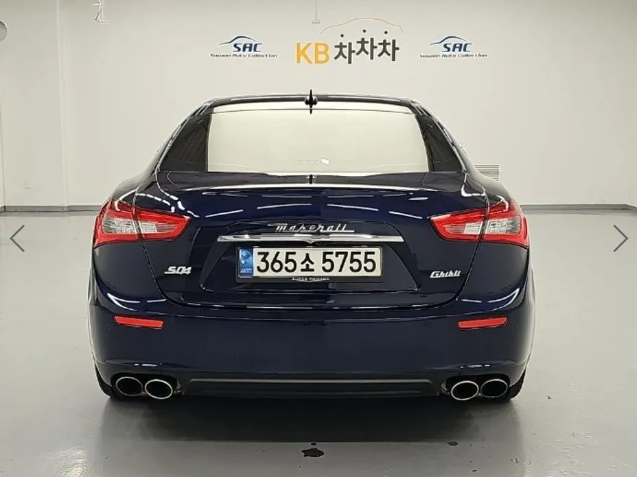 Maserati Ghibli