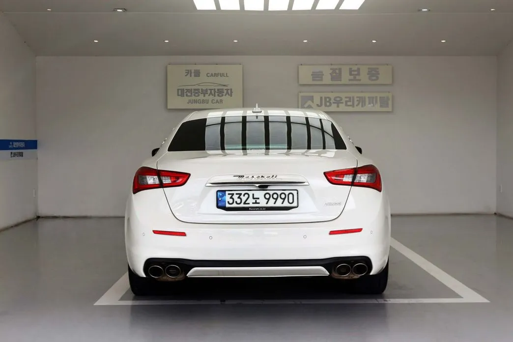 Maserati Ghibli