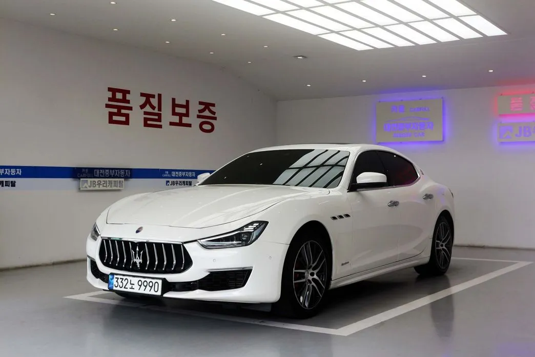 Maserati Ghibli