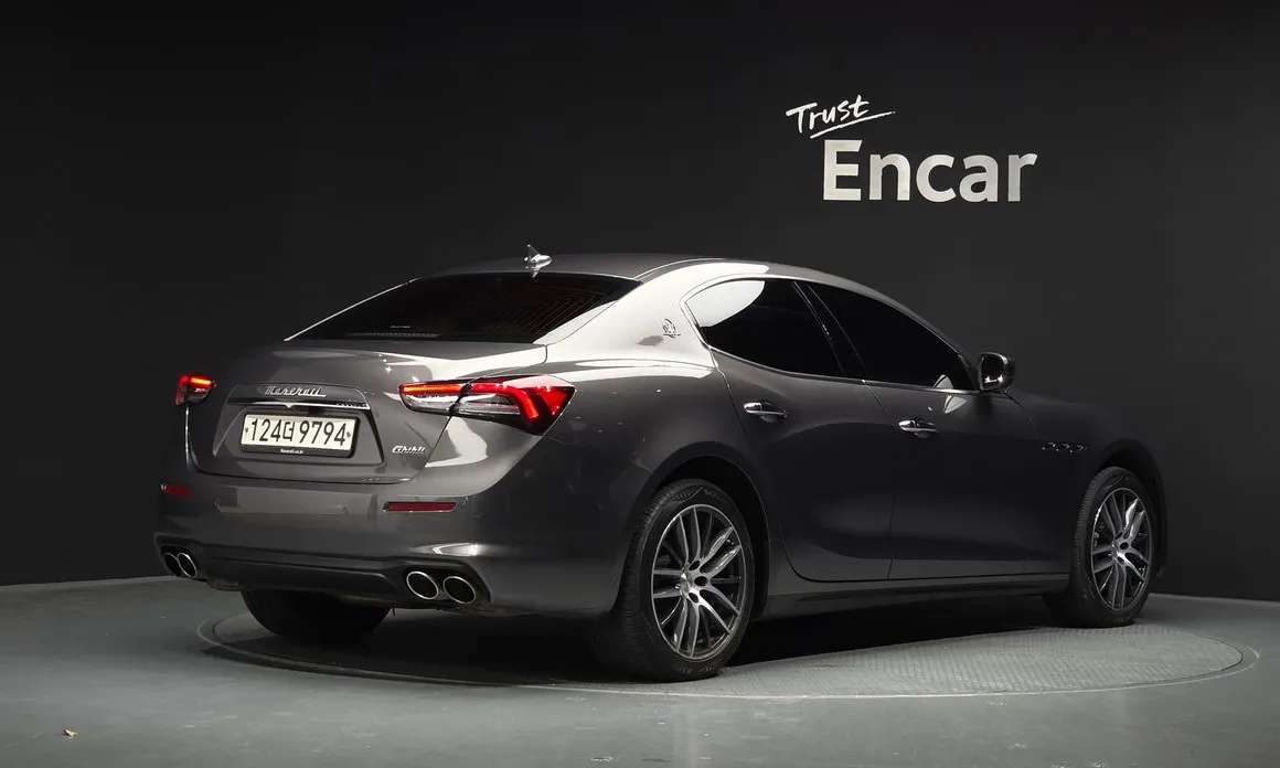 Maserati Ghibli