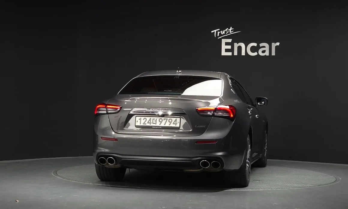 Maserati Ghibli