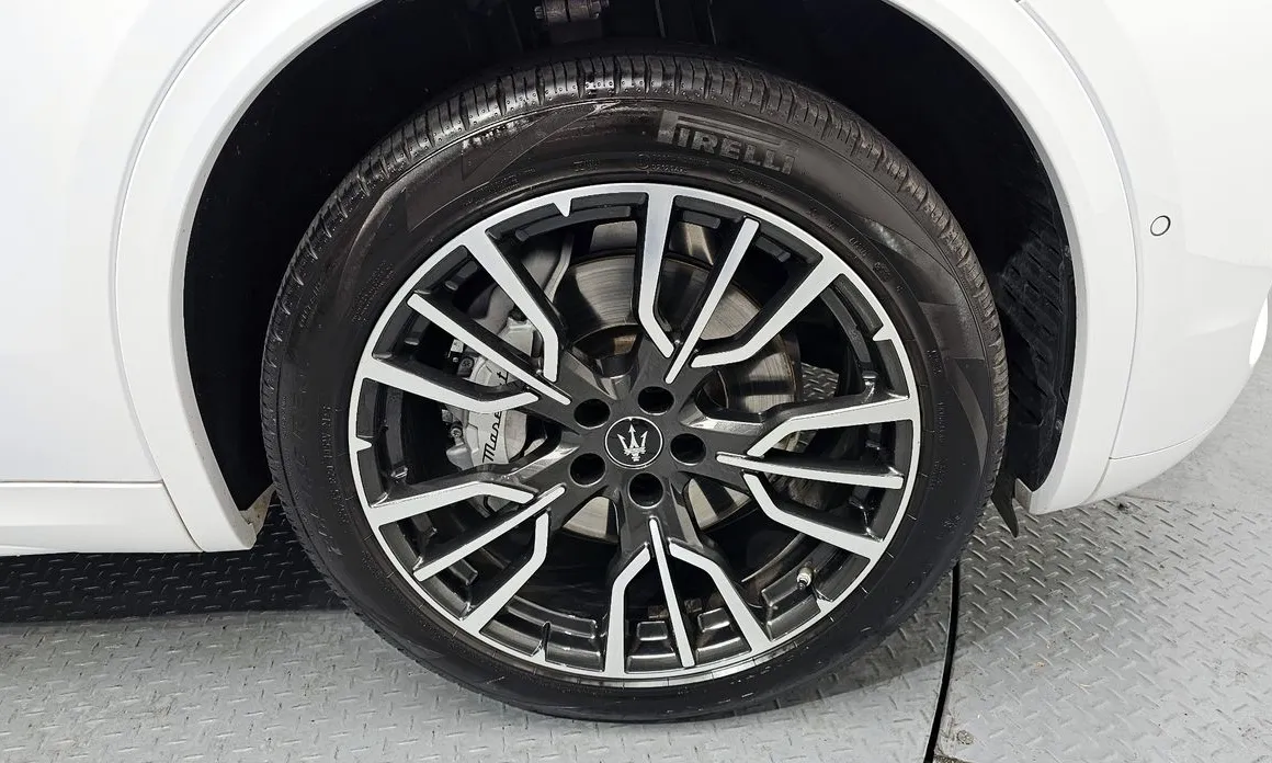Maserati Grecale