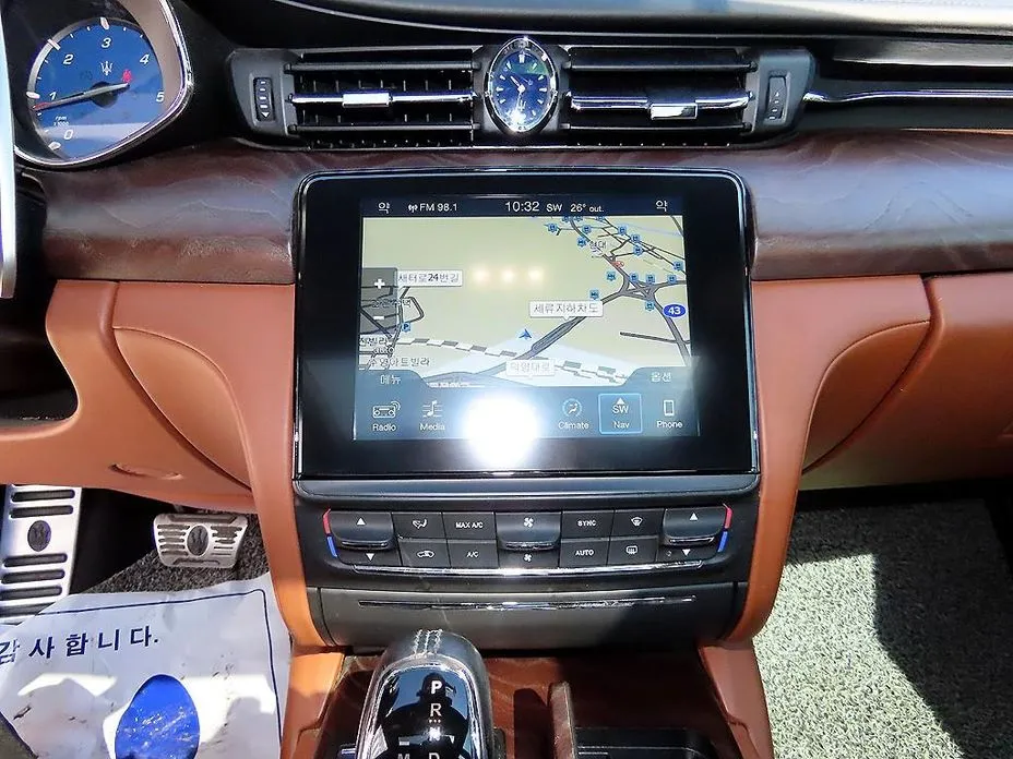 Maserati Quattroporte