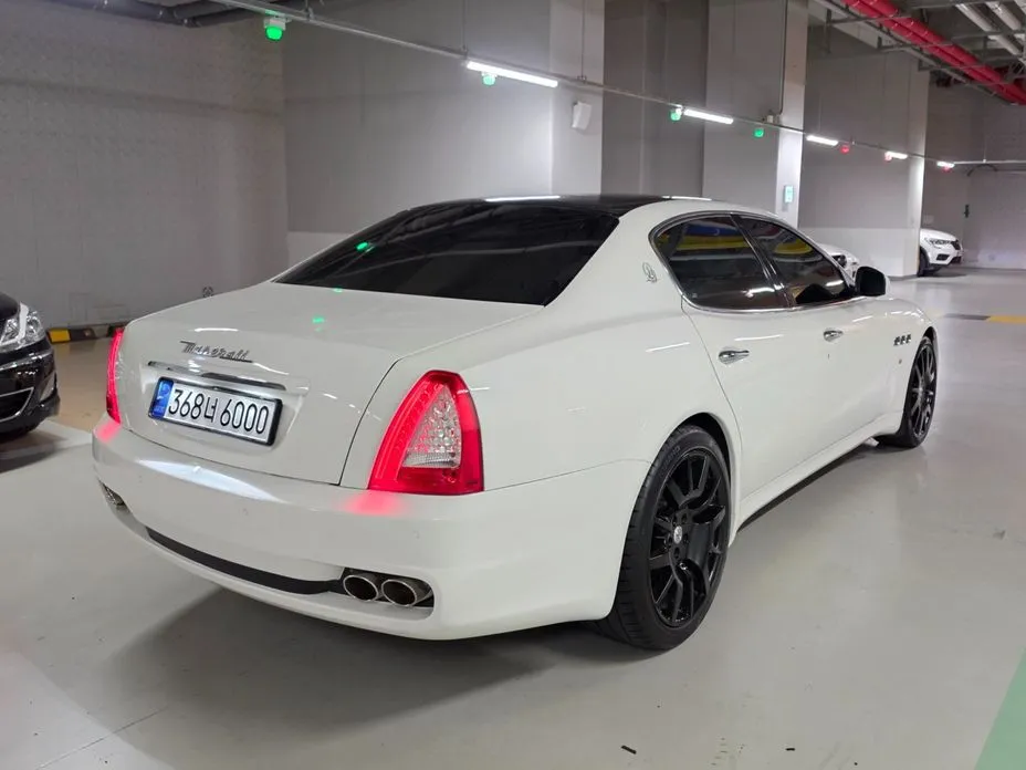 Maserati Quattroporte