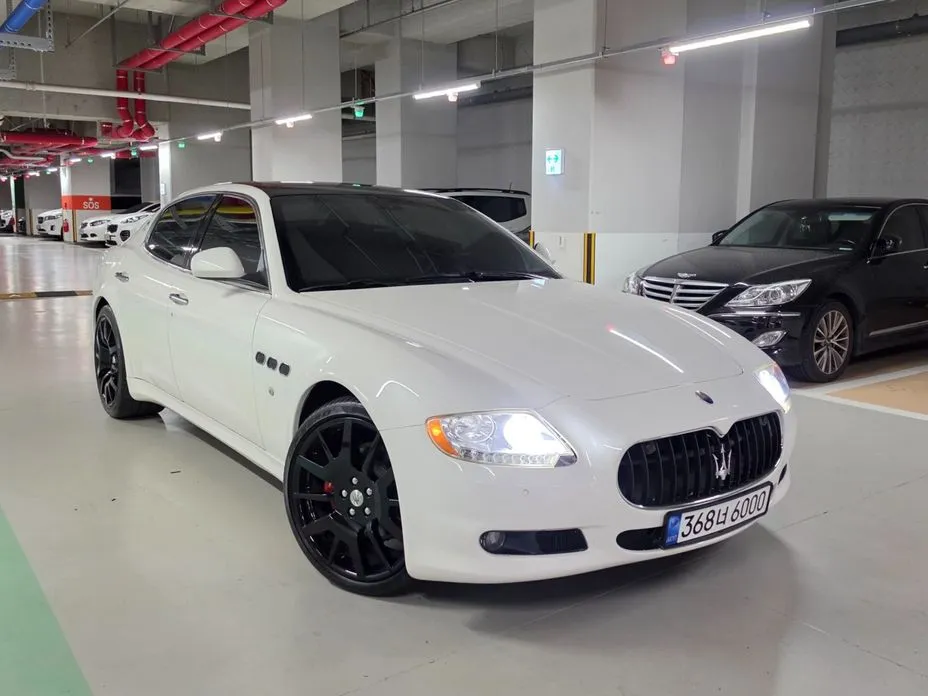 Maserati Quattroporte