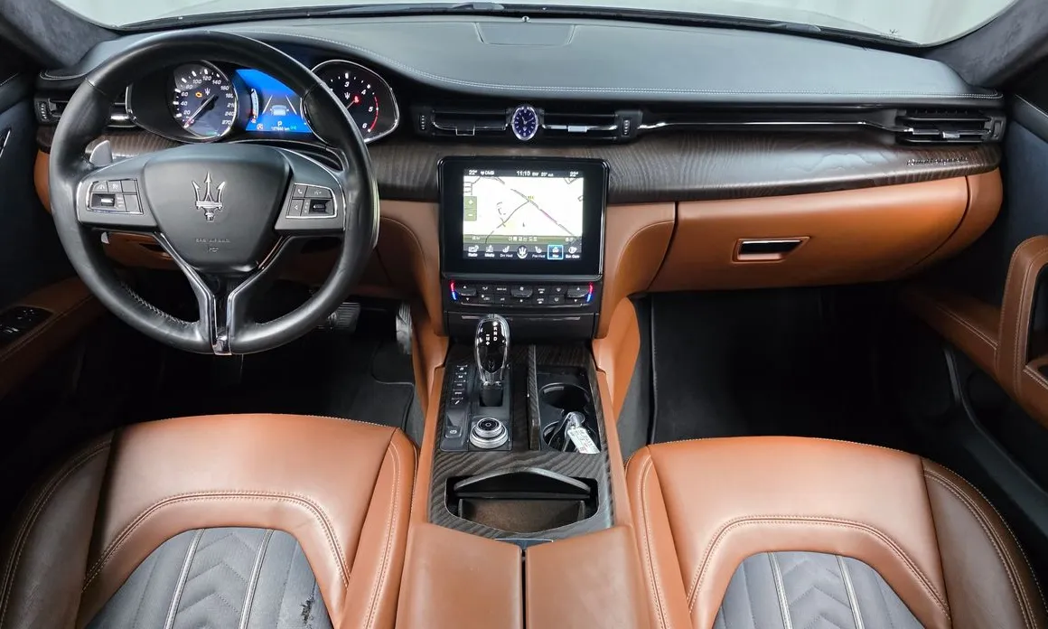 Maserati Quattroporte