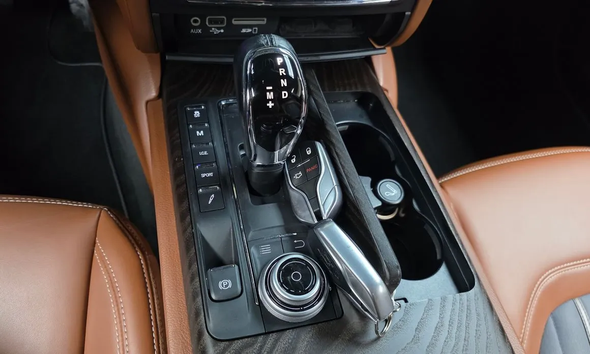 Maserati Quattroporte