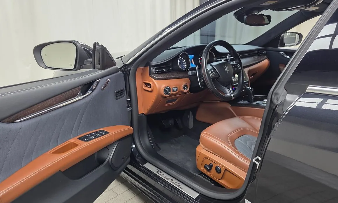Maserati Quattroporte