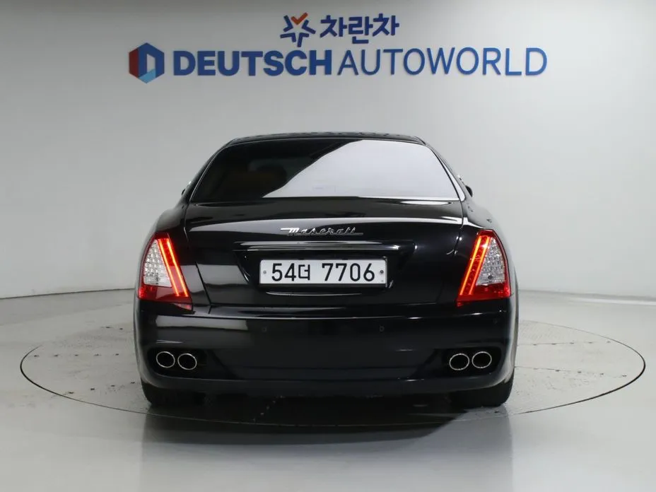 Maserati Quattroporte