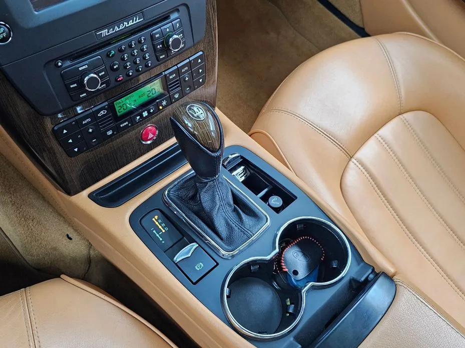 Maserati Quattroporte