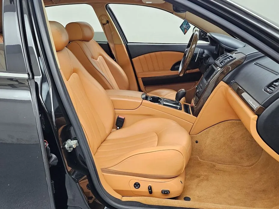 Maserati Quattroporte