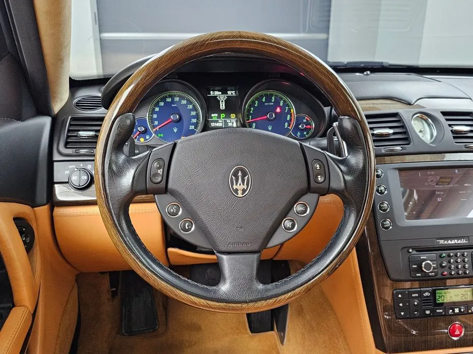 Maserati Quattroporte