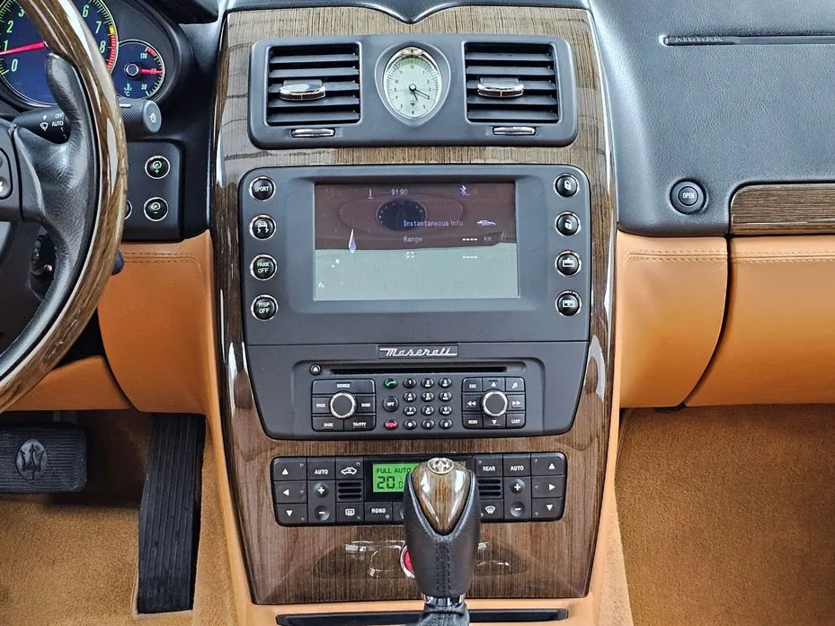 Maserati Quattroporte