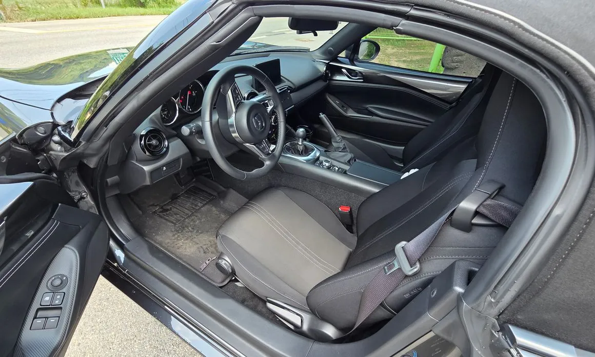 Mazda MX-5 Miata