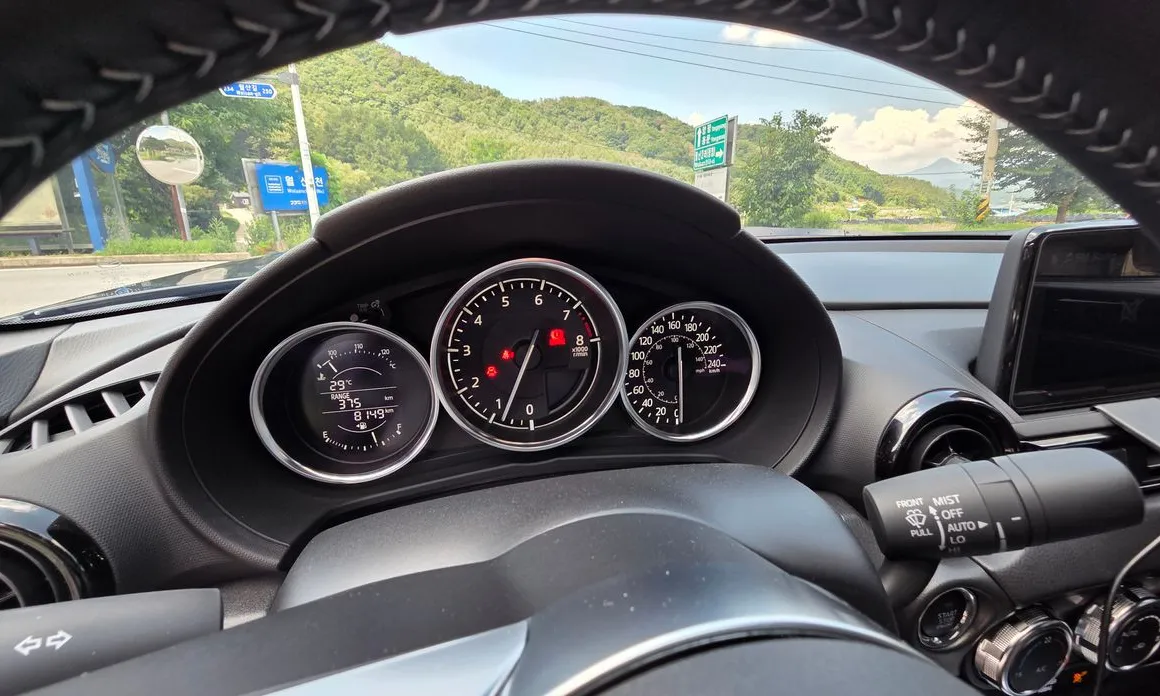 Mazda MX-5 Miata